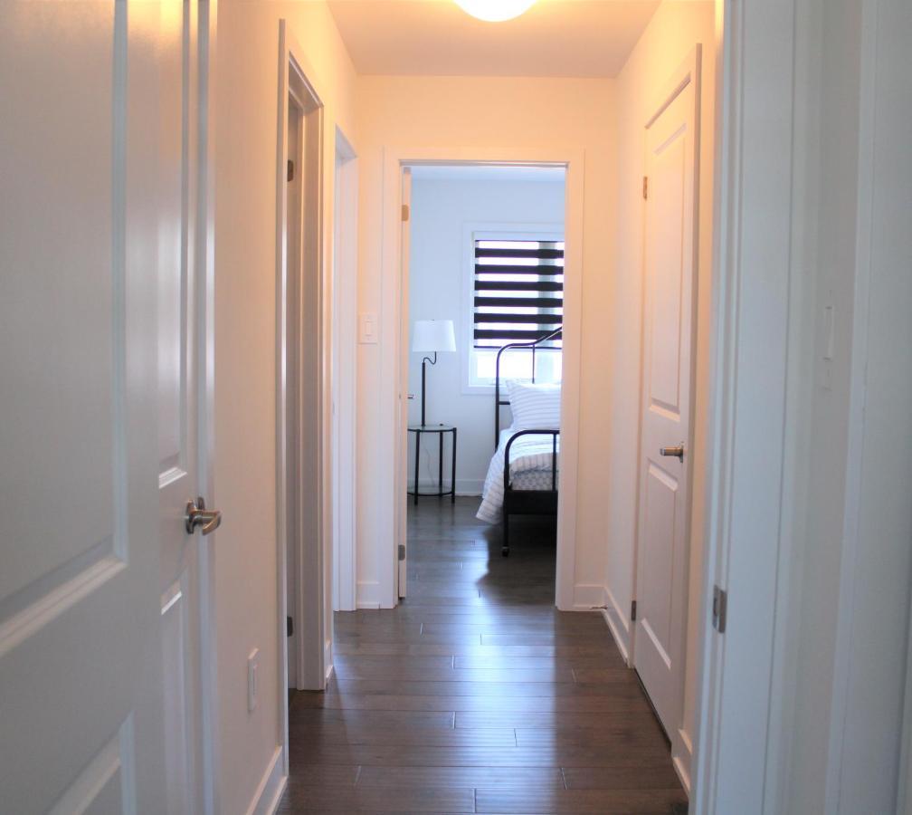 Villa New Town House Barrie South Extérieur photo