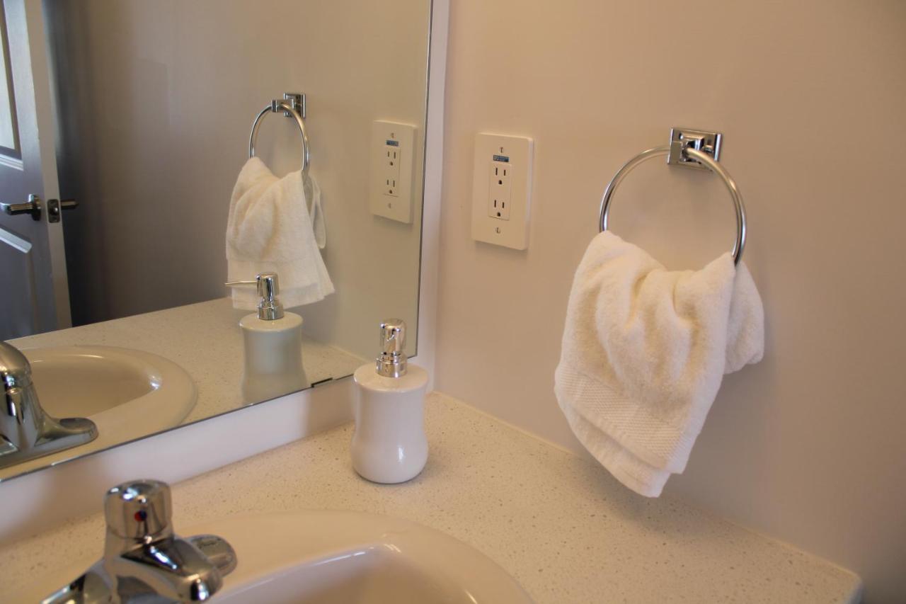 Villa New Town House Barrie South Extérieur photo